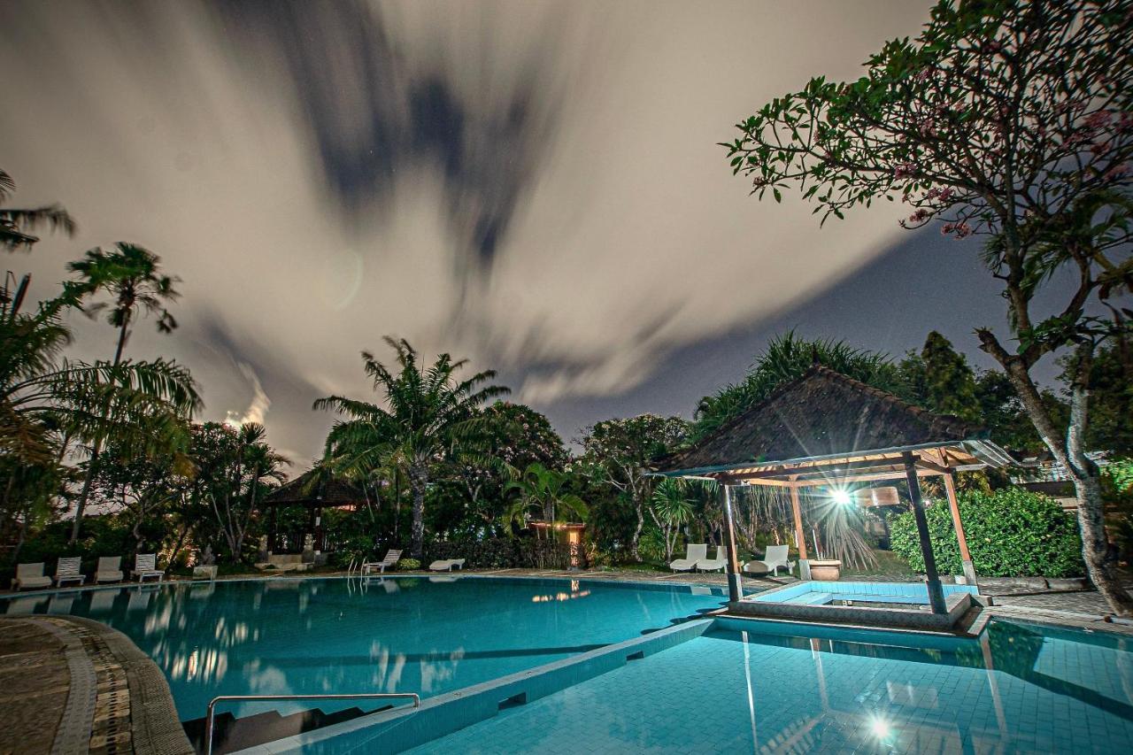 Panorama Cottages I Legian  Luaran gambar