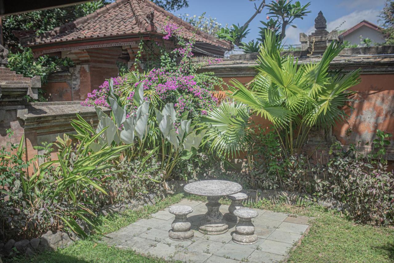 Panorama Cottages I Legian  Luaran gambar